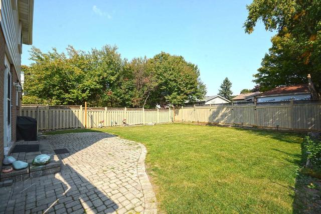 56 Rutherford Rd N, House detached with 4 bedrooms, 3 bathrooms and 5 parking in Brampton ON | Image 27