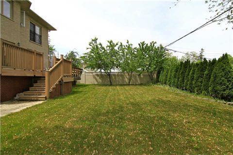 139 Laurel Ave, House detached with 5 bedrooms, 6 bathrooms and 4 parking in Toronto ON | Image 3