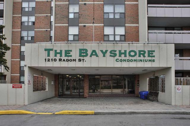 810 - 1210 Radom St, Condo with 3 bedrooms, 2 bathrooms and 1 parking in Pickering ON | Image 2