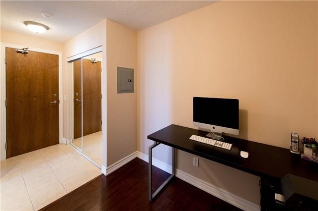 1001 - 60 Disera Dr, Condo with 1 bedrooms, 1 bathrooms and 1 parking in Vaughan ON | Image 8