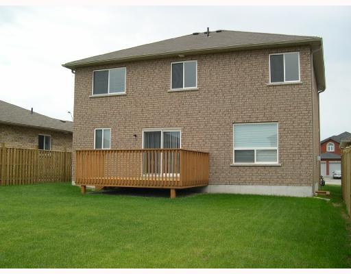 86 Seline Cres, House detached with 4 bedrooms, 3 bathrooms and null parking in Barrie ON | Image 7
