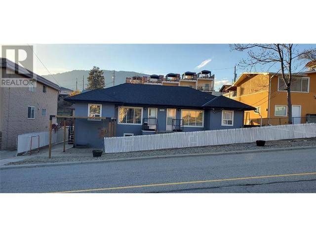 7208 89th Street, House detached with 6 bedrooms, 4 bathrooms and 7 parking in Osoyoos BC | Image 1