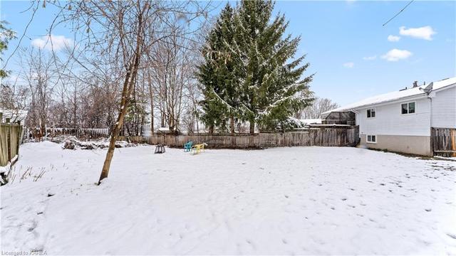 825 Cunningham Crescent, House detached with 3 bedrooms, 1 bathrooms and 3 parking in Brockville ON | Image 16