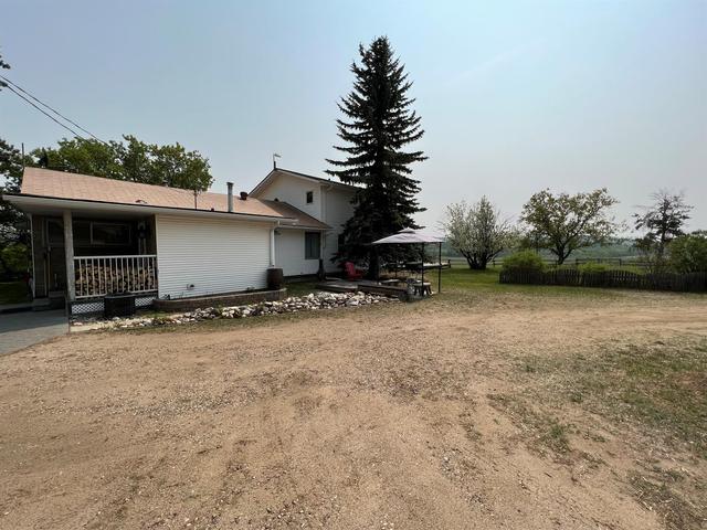 464092 Rg Rd 65a, House detached with 3 bedrooms, 2 bathrooms and 6 parking in Wainwright No. 61 AB | Image 31