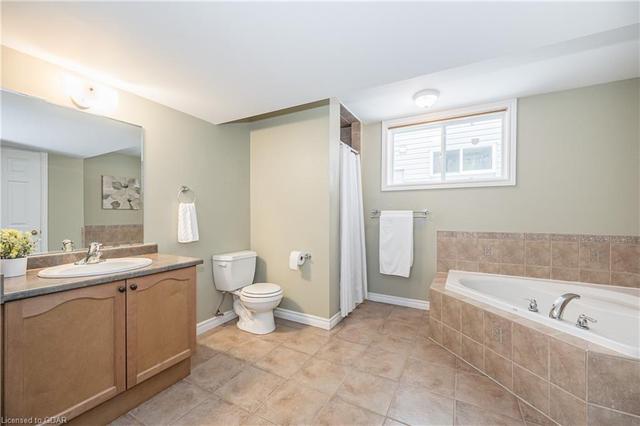 16 Atto Drive, House detached with 4 bedrooms, 3 bathrooms and 4 parking in Guelph ON | Image 36