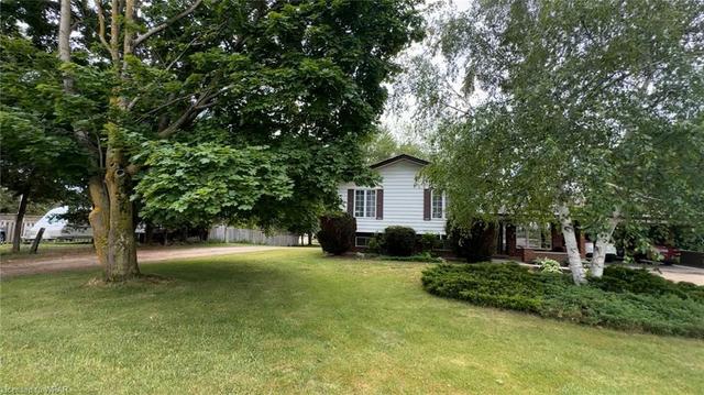 5339 Hwy 9 Highway, Home with 3 bedrooms, 2 bathrooms and null parking in Minto ON | Image 35
