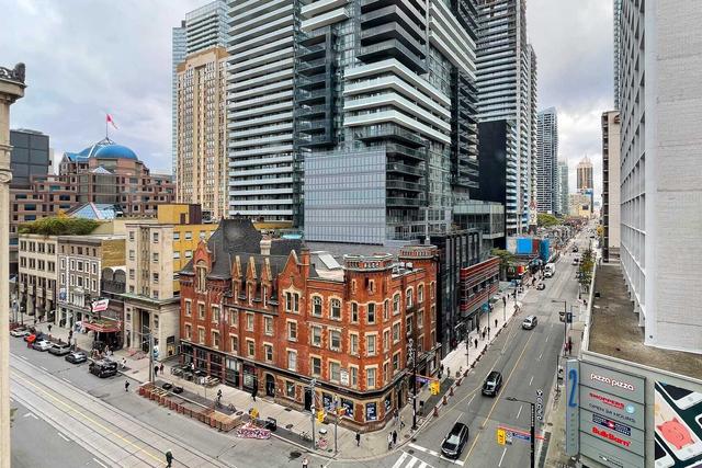 912 - 7 Carlton St, Condo with 2 bedrooms, 2 bathrooms and 1 parking in Toronto ON | Image 15
