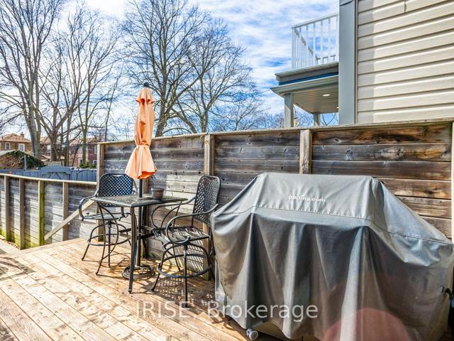161 Gowan Ave, House semidetached with 3 bedrooms, 3 bathrooms and 2 parking in Toronto ON | Image 26