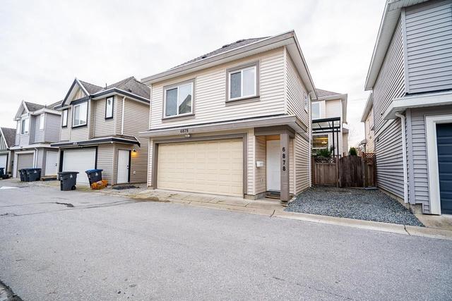 6878 192 Street, House detached with 7 bedrooms, 5 bathrooms and 3 parking in Surrey BC | Image 36