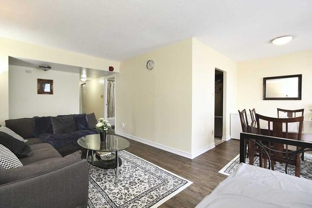 719 - 39 Kimbercroft Crt, Condo with 3 bedrooms, 2 bathrooms and 1 parking in Toronto ON | Image 39