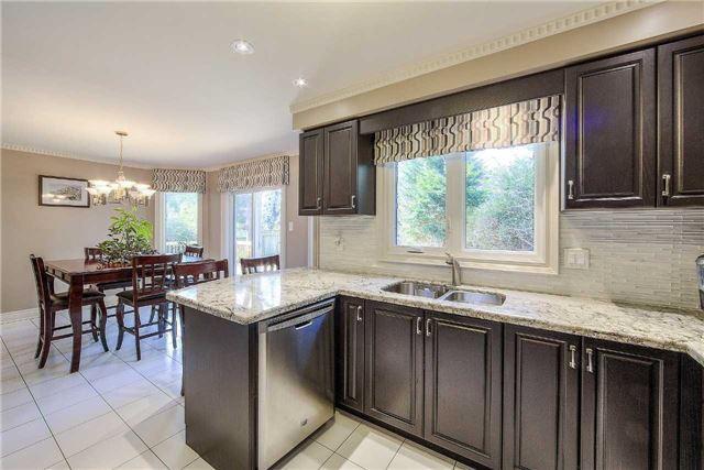 42 Woolacott Rd, House detached with 4 bedrooms, 6 bathrooms and 2 parking in Vaughan ON | Image 5