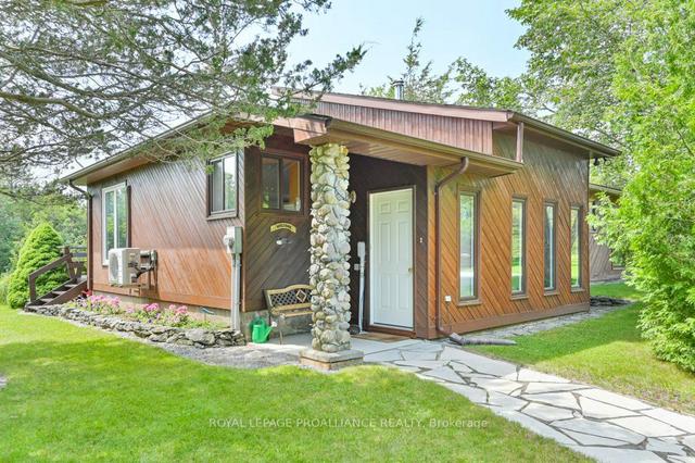 1156 Christian Rd, House detached with 3 bedrooms, 1 bathrooms and 7 parking in Prince Edward County ON | Image 27