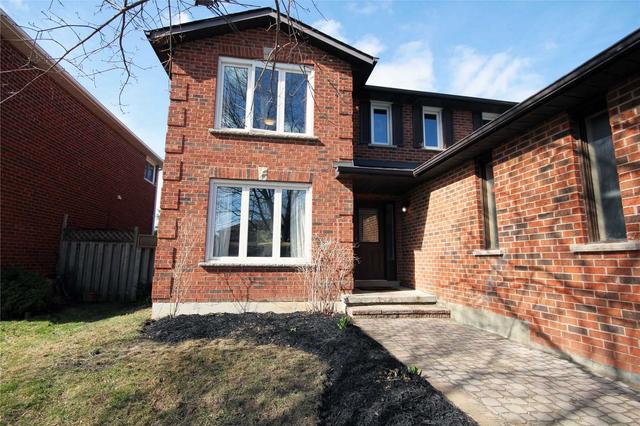 79 Doris Cres, House detached with 4 bedrooms, 3 bathrooms and 8 parking in Newmarket ON | Image 12