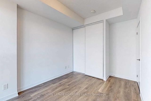 2006 - 87 Peter St, Condo with 1 bedrooms, 1 bathrooms and 0 parking in Toronto ON | Image 2