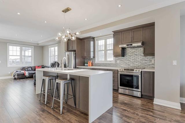 102 Turner Dairy Lane, House attached with 4 bedrooms, 4 bathrooms and 5 parking in Whitchurch Stouffville ON | Image 28