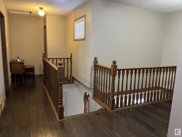 4126 46 St, House detached with 4 bedrooms, 2 bathrooms and null parking in Vegreville AB | Image 42