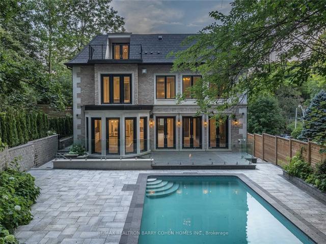 31 Russell Hill Rd, House detached with 6 bedrooms, 9 bathrooms and 7 parking in Toronto ON | Image 33