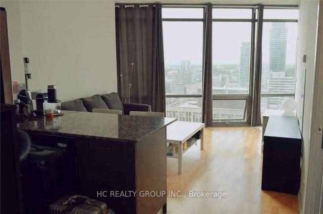 4004 - 832 Bay St, Condo with 1 bedrooms, 1 bathrooms and 0 parking in Toronto ON | Image 5