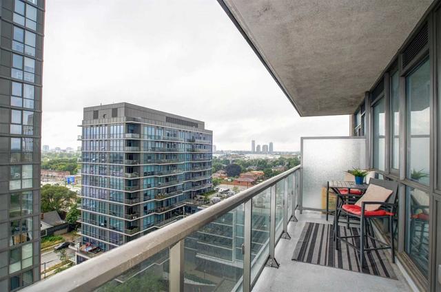 1011 - 17 Zorra St, Condo with 1 bedrooms, 2 bathrooms and 1 parking in Toronto ON | Image 13