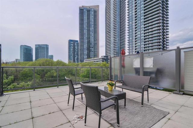 Th3 - 2230 Lake Shore Blvd W, Townhouse with 2 bedrooms, 3 bathrooms and 1 parking in Toronto ON | Image 12