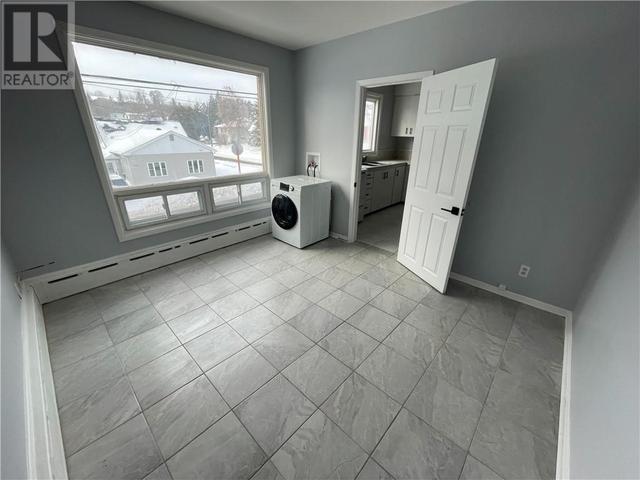 244 - 246 Whittaker Street Unit# 6, Condo with 2 bedrooms, 1 bathrooms and null parking in Greater Sudbury ON | Card Image