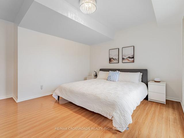 1037 - 3037 Finch Ave W, Townhouse with 3 bedrooms, 2 bathrooms and 1 parking in Toronto ON | Image 16