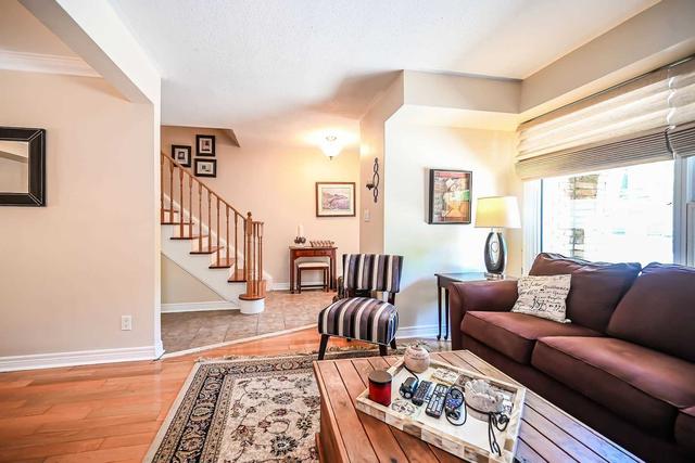 789 Hyde Rd, Townhouse with 3 bedrooms, 4 bathrooms and 1 parking in Burlington ON | Image 13