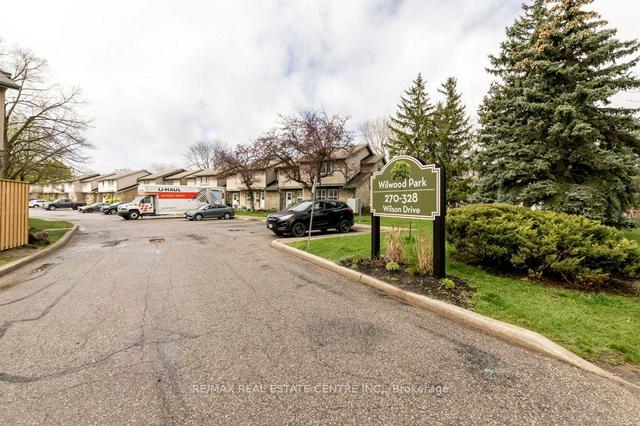 314 Wilson Dr, Townhouse with 3 bedrooms, 2 bathrooms and 1 parking in Milton ON | Image 25