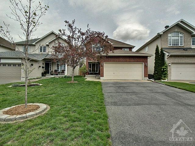 24 Rivergreen Crescent, House detached with 3 bedrooms, 3 bathrooms and 6 parking in Ottawa ON | Image 1