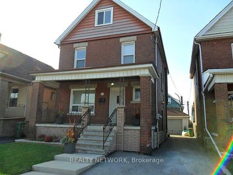 39 Connaught Ave N, Hamilton, ON, L8L6Y6 | Card Image