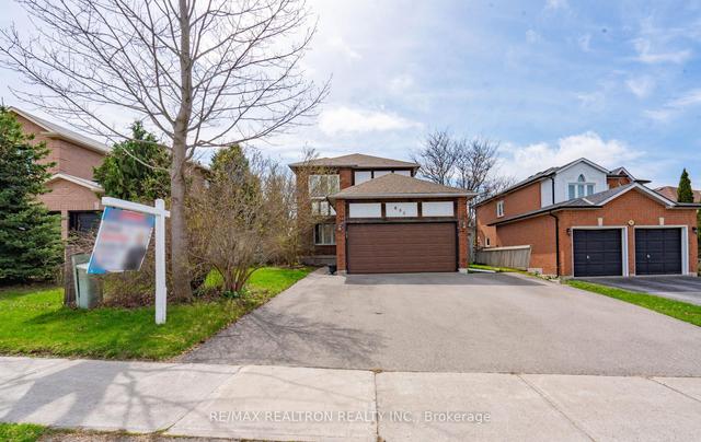 852 College Manor Dr, House detached with 3 bedrooms, 4 bathrooms and 6 parking in Newmarket ON | Image 1