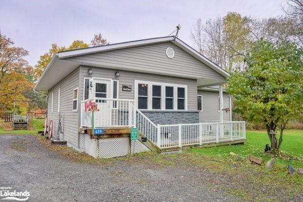 659 Honey Harbour Road, House detached with 2 bedrooms, 1 bathrooms and 6 parking in Georgian Bay ON | Image 18