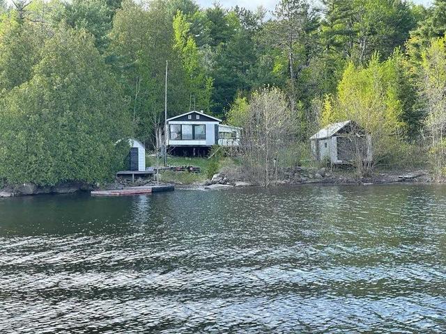 000 Pickerel River, House detached with 2 bedrooms, 1 bathrooms and 0 parking in Killarney ON | Image 1