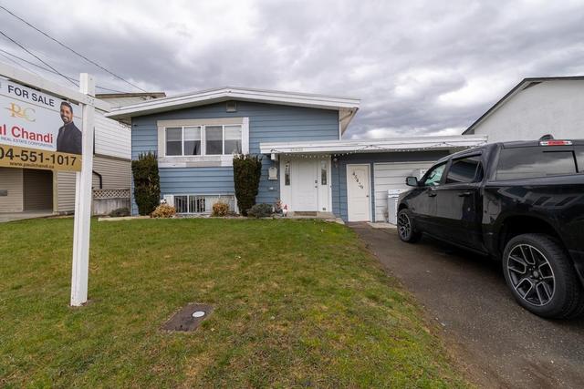 45439 Wellington Avenue, House detached with 5 bedrooms, 3 bathrooms and null parking in Chilliwack BC | Image 3