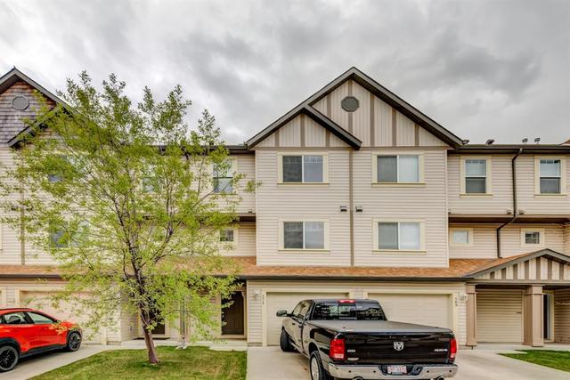 171 Copperfield Lane Se, House attached with 2 bedrooms, 2 bathrooms and 2 parking in Calgary AB | Card Image