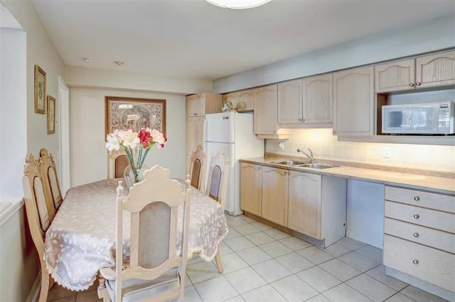201 - 2502 Rutherford Rd, Condo with 2 bedrooms, 2 bathrooms and 1 parking in Vaughan ON | Image 22