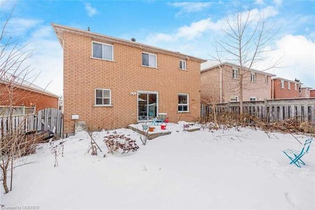 31 Colleyville St, House detached with 4 bedrooms, 4 bathrooms and 6 parking in Brampton ON | Image 26