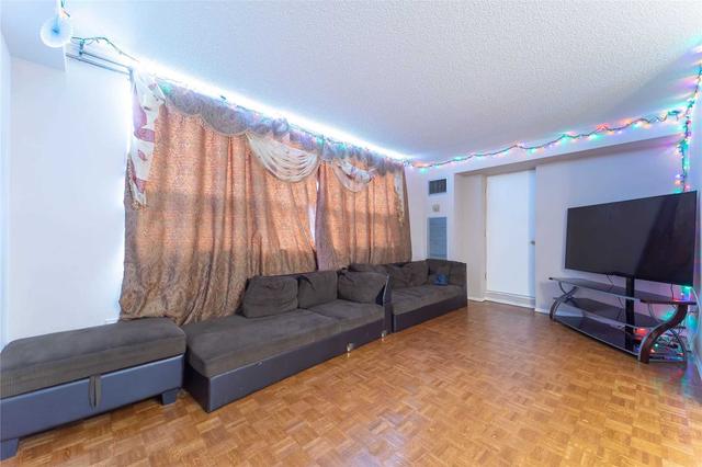 606 - 4 Lisa St W, Condo with 2 bedrooms, 1 bathrooms and 1 parking in Brampton ON | Image 15