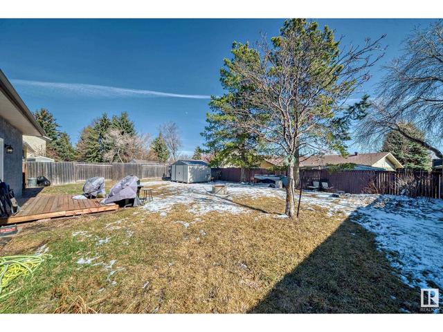 74 Akins Dr, House detached with 3 bedrooms, 2 bathrooms and 3 parking in St. Albert AB | Image 40