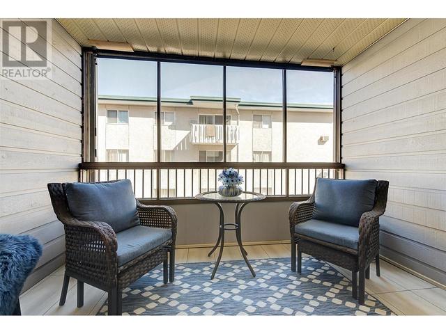 202 - 555 Rowcliffe Avenue, Condo with 2 bedrooms, 2 bathrooms and 1 parking in Kelowna BC | Image 10