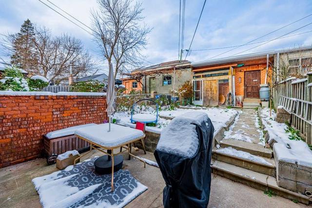 36 Teignmouth Ave, House semidetached with 3 bedrooms, 2 bathrooms and 0 parking in Toronto ON | Image 21