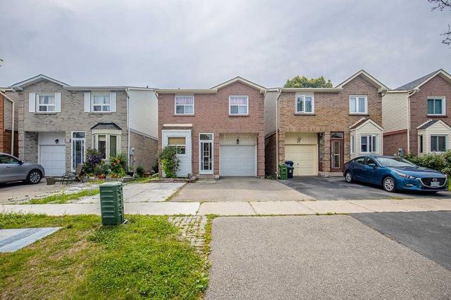 35 Spring Forest Sq, House detached with 3 bedrooms, 3 bathrooms and 3 parking in Toronto ON | Image 1
