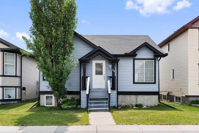 56 Luxstone Crescent Sw, House detached with 4 bedrooms, 2 bathrooms and 2 parking in Airdrie AB | Image 1