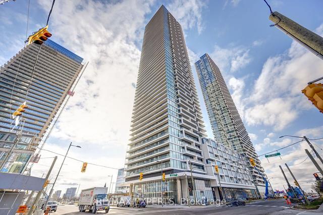 803 - 950 Portage Pkwy, Condo with 2 bedrooms, 2 bathrooms and 0 parking in Vaughan ON | Image 1