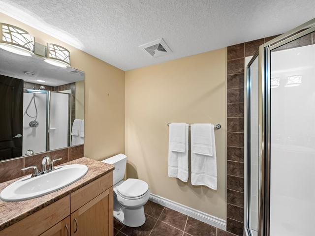 39 Cougar Plateau Place Sw, House detached with 4 bedrooms, 3 bathrooms and 4 parking in Calgary AB | Image 40