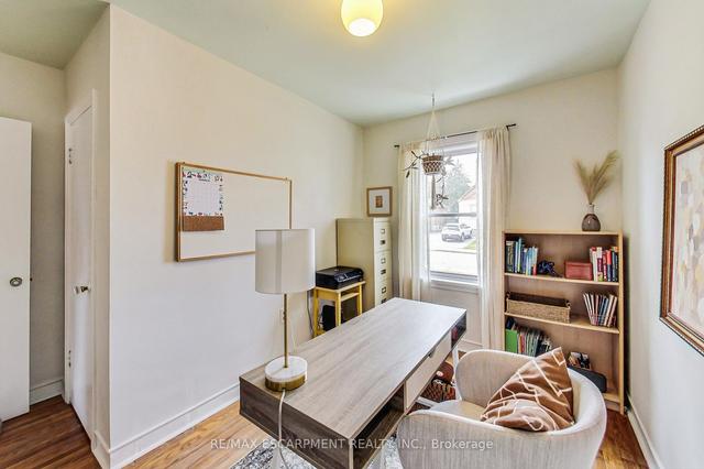 265 East 26th St, House detached with 3 bedrooms, 1 bathrooms and 5 parking in Hamilton ON | Image 7