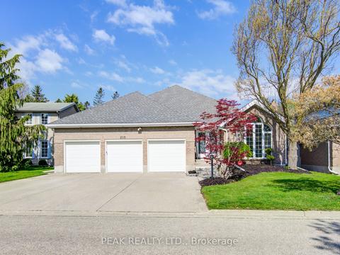 205 Rolling Acres Crt, Kitchener, ON, N2A3W4 | Card Image