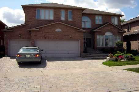 79 Valleyford Ave, House detached with 5 bedrooms, 6 bathrooms and 3 parking in Richmond Hill ON | Image 1