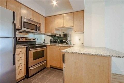 1001 - 8 Scollard St, Condo with 1 bedrooms, 1 bathrooms and null parking in Toronto ON | Image 7