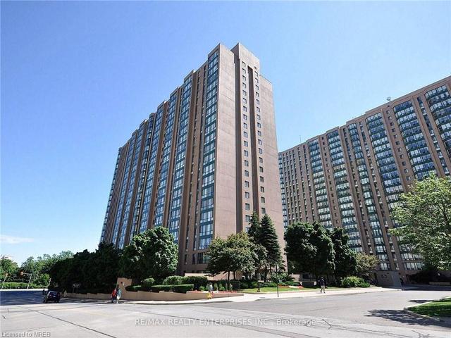 207 - 145 Hillcrest Avenue, House attached with 1 bedrooms, 1 bathrooms and null parking in Mississauga ON | Image 1